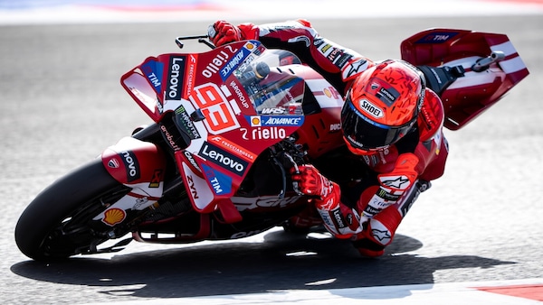 L’uomo del sabato è ancora Marquez: Marc vince la Sprint di Misano, 2° Bezzecchi