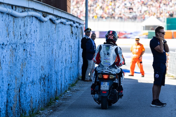 GP Misano, Bezzecchi: “Non avevo vinto il titolo dopo 7 gare, non l'ho perso dopo 14”