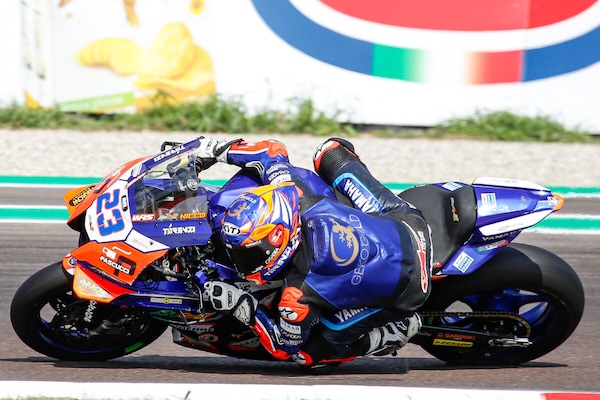 CIV, Cremona: Antonelli chiude il venerdì da primatista nella Supersport
