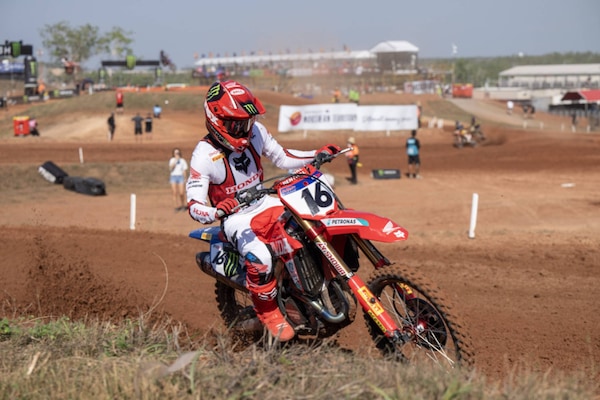 MXGP: Vialle interrompe la serie di Herlings