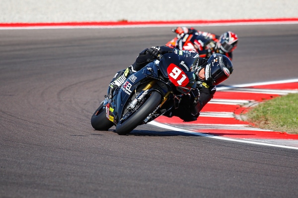 La rivincita del “privatone”: Bernardi e Aprilia vincono la prima del CIV SBK al Cremona Circuit