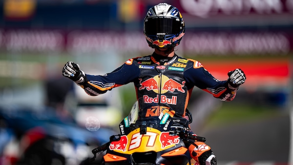 Prima vittoria in MotoGP, Acosta ha aspettato 56 GP, ma non è record: la Top 10 delle attese