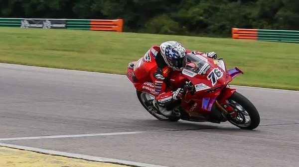 Guarda chi si rivede: Loris Baz torna in SBK!