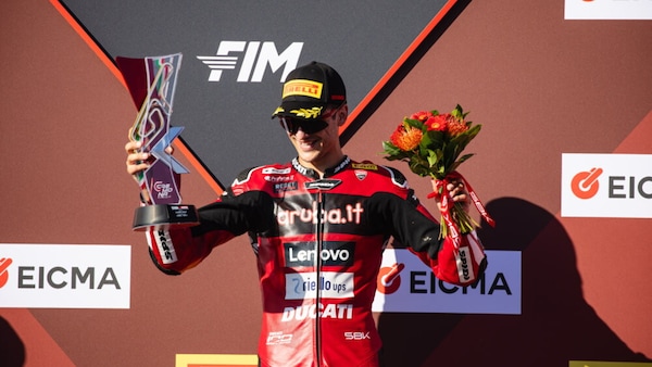 Iker Lecuona e il trionfo a Cremona: "La Superbike di oggi è noiosa? Abbiamo battuto tutti i record"