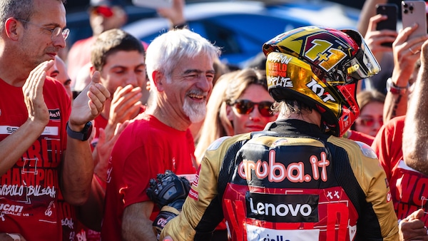Ducati, tra presente e futuro in SBK: dal titolo di Bulega alle costanti limitazioni