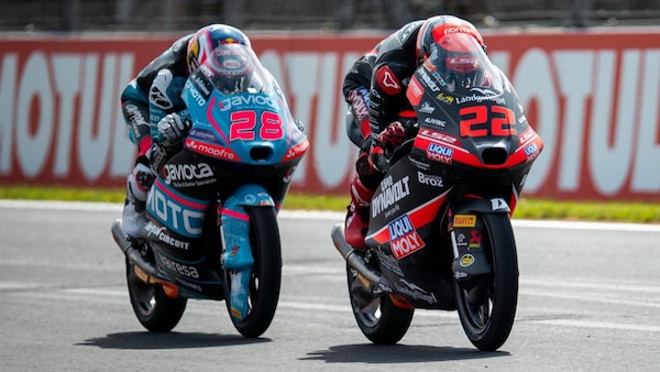 Moto3, la rivincita di Almansa: batte Quiles e conquista il GP del Giappone