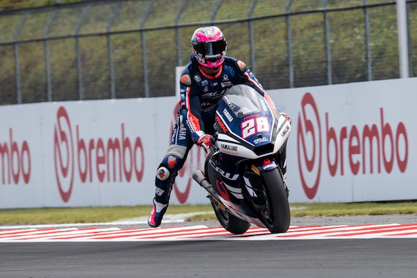 Colpo mondiale di Guevara in Moto2: vince in Giappone e González è K.O. prima del via, Arbolino chiude 2°