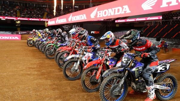 Supercross, il Mondiale WSX al capolinea: futuro a rischio