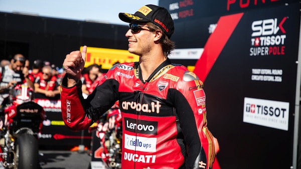 Bulega e il messaggio di Rossi: "Ottimo lavoro in SBK Nicolò, ma tra poco pensa alla MotoGP".