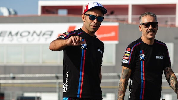 Petrucci sfoglia la margherita: quale futuro per lui? SBK, MotoAmerica o Dakar?