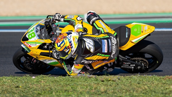 Sportbike: Salvador dominatore della Superpole a Jerez, Artigas terzo
