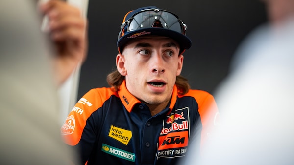 Acosta loda Marquez: “Non siamo lontani, ma lui è sempre il pilota da battere”