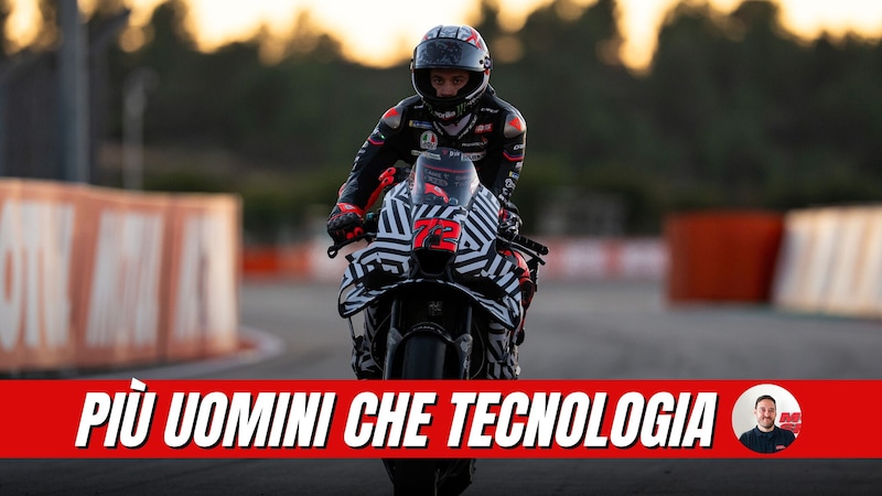 PIÙ UOMINI CHE TECNOLOGIA